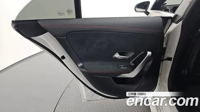 Mercedes-Benz CLA-Class 2022 — фото 15