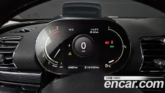 Mini Clubman 2021 — фото 11