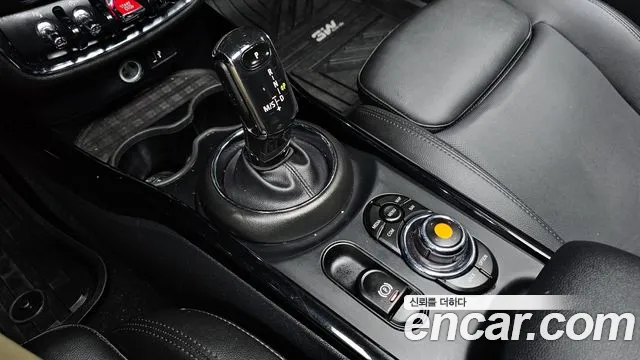 Mini Clubman 2021 — фото 12