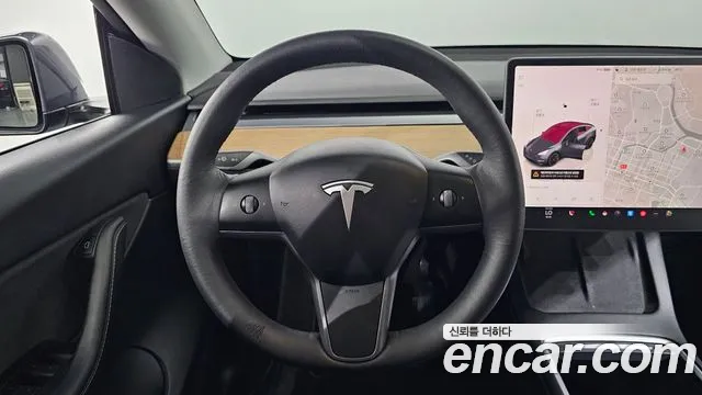 Tesla Model Y 2022 — фото 13