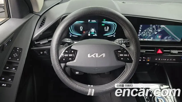 Kia Niro 2024 — фото 18
