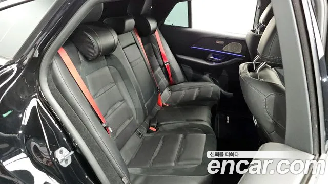 Mercedes-Benz GLE-Class 2023 — фото 11