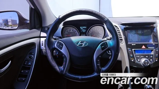 Hyundai i30 2014 — фото 15