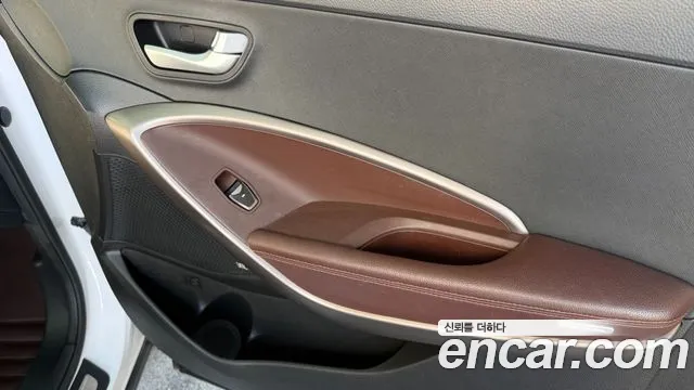 Hyundai Santafe 2017 — фото 17