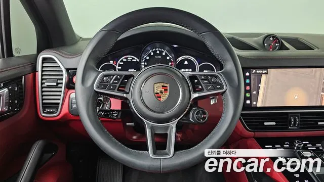 Porsche Cayenne 2023 — фото 14