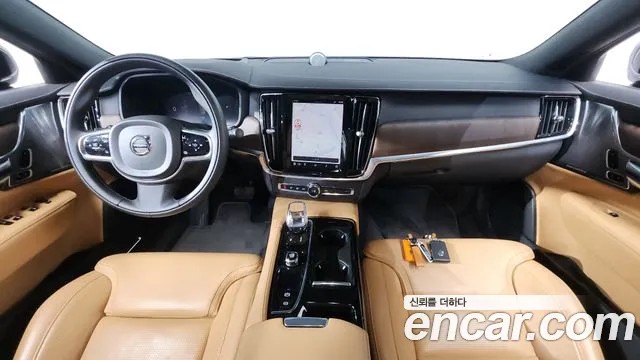 Volvo S90 2022 — фото 10