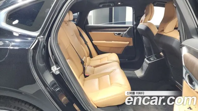 Volvo S90 2022 — фото 17