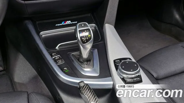 BMW 3-Series 2016 — фото 11