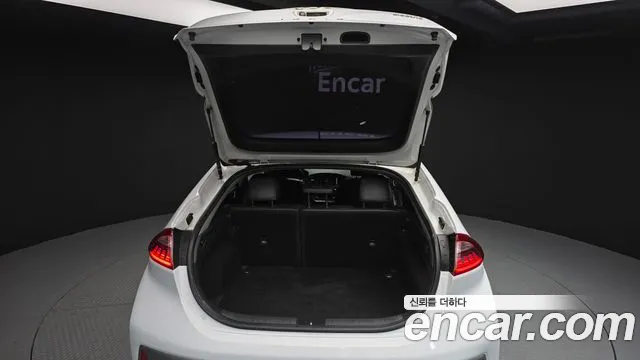 Hyundai Ioniq 2018 — фото 20