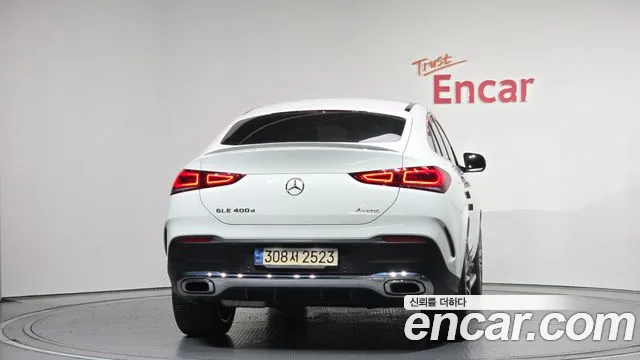 Mercedes-Benz GLE-Class 2023 — фото 4