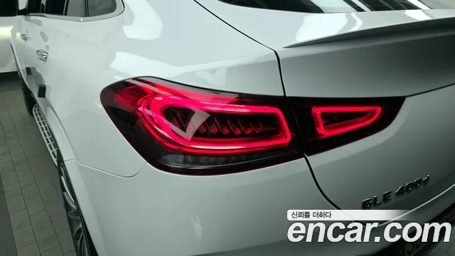 Mercedes-Benz GLE-Class 2023 — фото 9