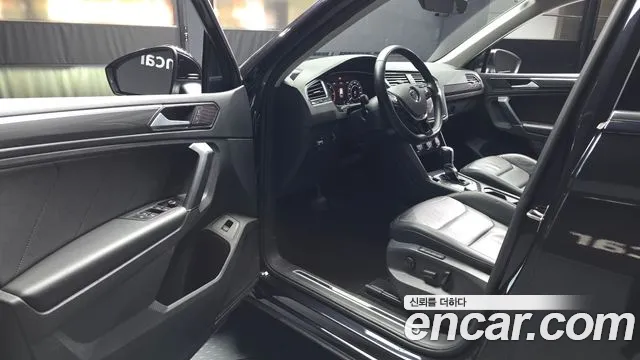 Volkswagen Tiguan 2018 — фото 10