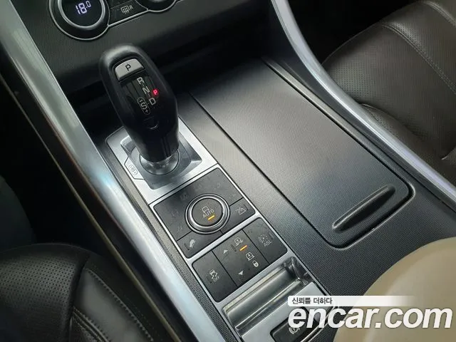 Land Rover Range Rover Sport 2015 — фото 14