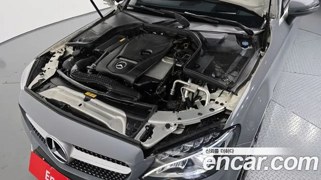 Mercedes-Benz C-Class 2017 — фото 6