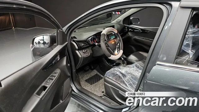 ChevroletGMDaewoo Spark 2017 — фото 13