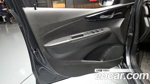 ChevroletGMDaewoo Spark 2017 — фото 14