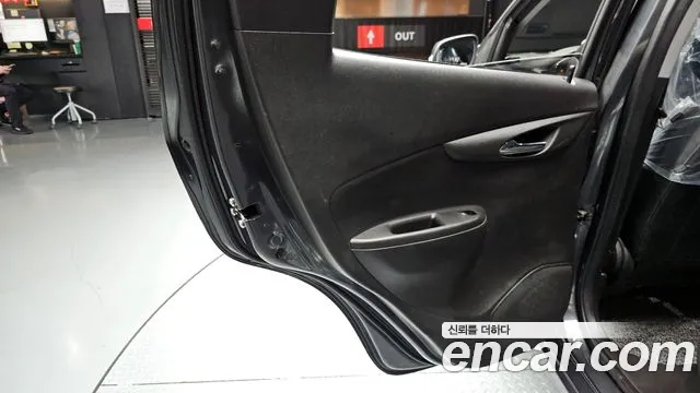 ChevroletGMDaewoo Spark 2017 — фото 15
