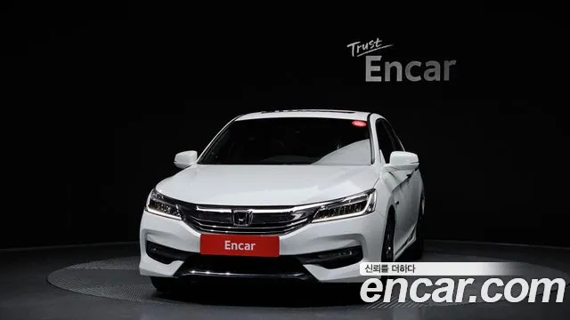 Honda Accord 2017 — фото 3