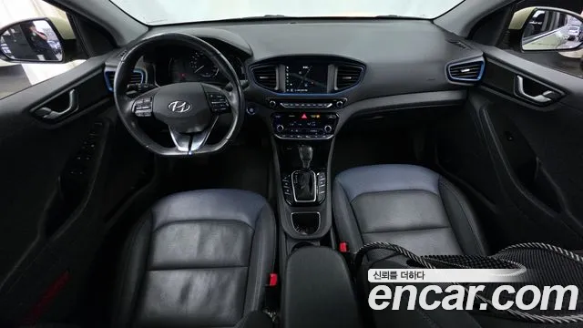 Hyundai Ioniq 2016 — фото 7