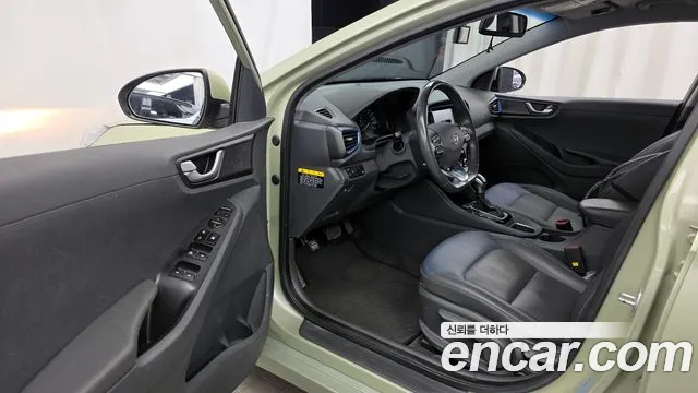 Hyundai Ioniq 2016 — фото 10