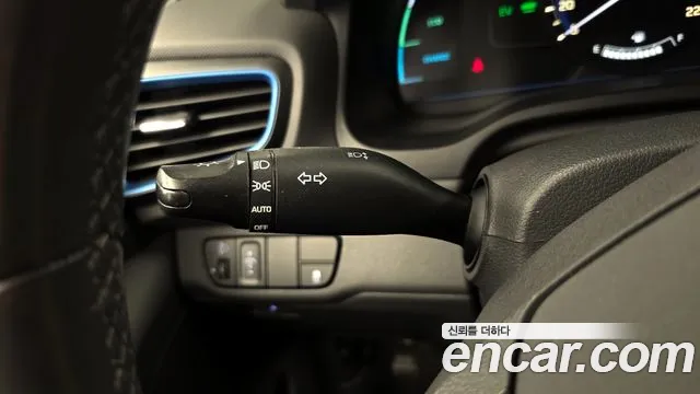 Hyundai Ioniq 2016 — фото 16