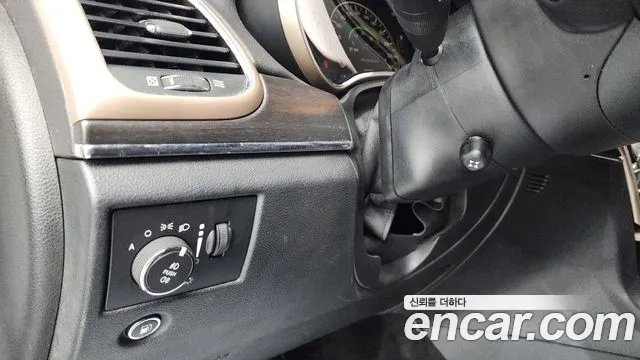 Jeep Cherokee 2015 — фото 20