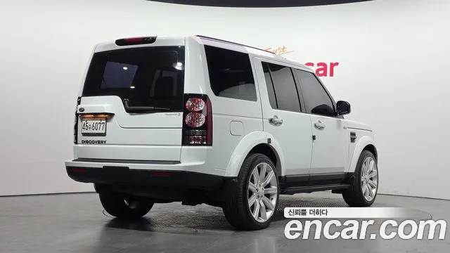 Land Rover Discovery 2015 — фото 2