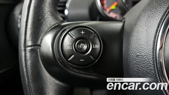 Mini Clubman 2017 — фото 19