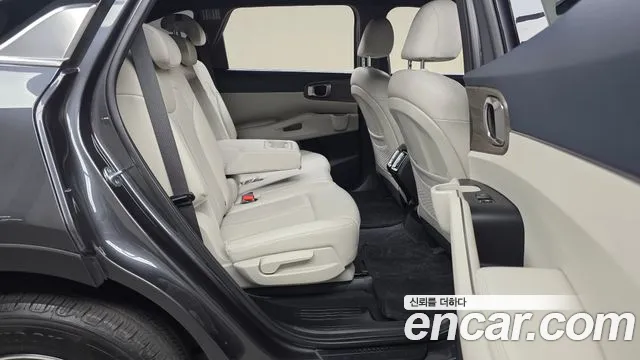 Kia Sorento 2021 — фото 18