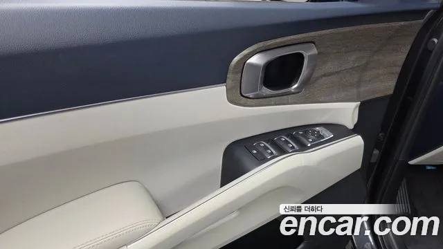 Kia Sorento 2021 — фото 14