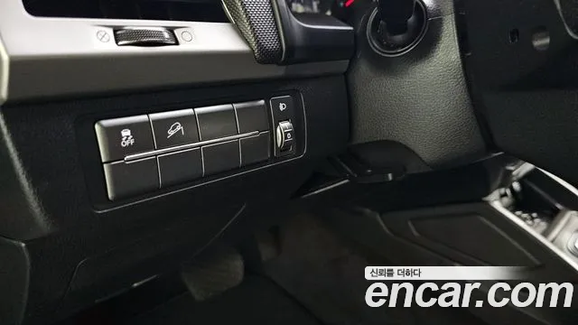 KG_Mobility_Ssangyong Rexton 2019 — фото 14