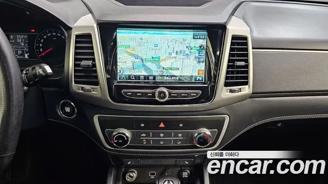 KG_Mobility_Ssangyong Rexton 2019 — фото 16
