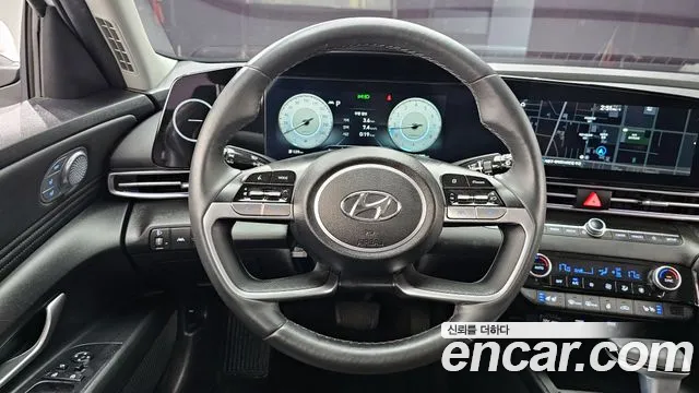 Hyundai AVANTE 2023 — фото 19