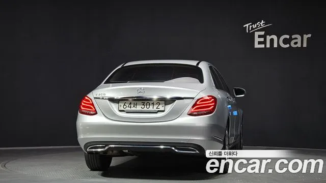 Mercedes-Benz C-Class 2015 — фото 4