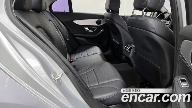 Mercedes-Benz C-Class 2015 — фото 12