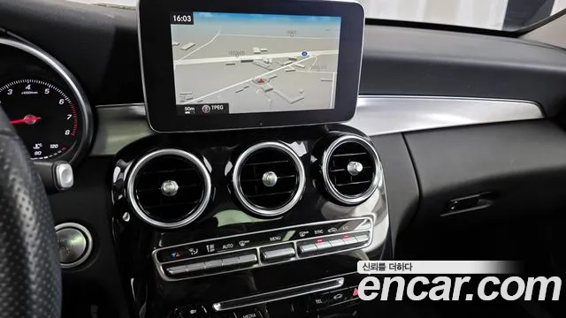 Mercedes-Benz C-Class 2015 — фото 14