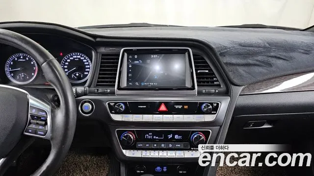 Hyundai Sonata 2018 — фото 20