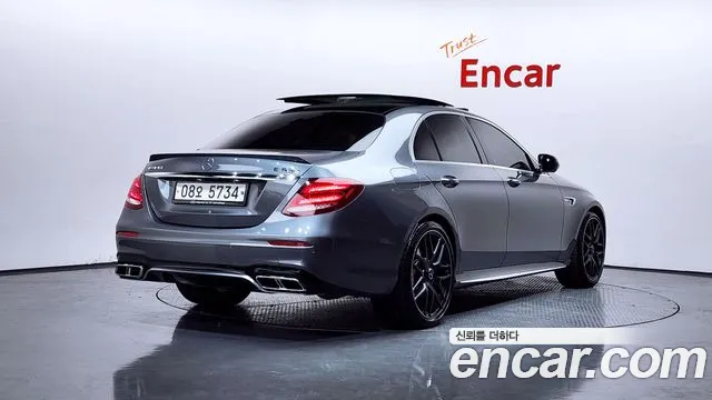 Mercedes-Benz E-Class 2019 — фото 2