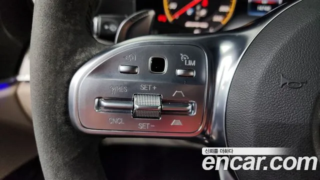 Mercedes-Benz E-Class 2019 — фото 15
