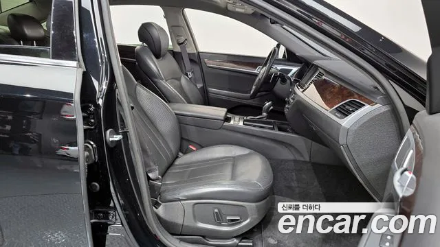 Hyundai Genesis 2014 — фото 16
