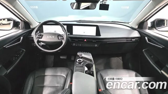 Kia EV6 2022 — фото 7