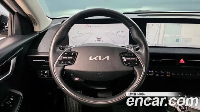 Kia EV6 2022 — фото 16