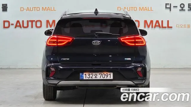 Kia Niro 2020 — фото 2