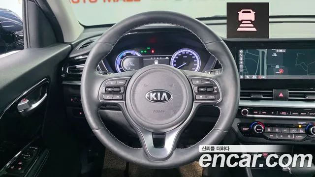 Kia Niro 2020 — фото 10