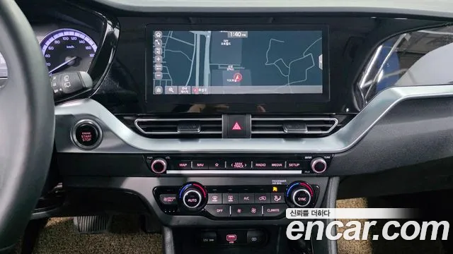 Kia Niro 2020 — фото 11