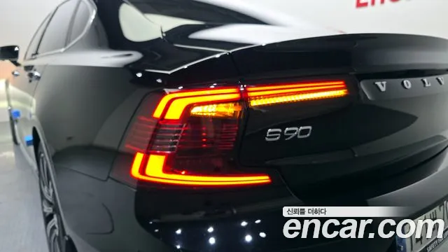 Volvo S90 2023 — фото 9