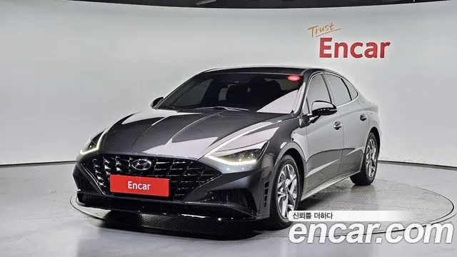 Hyundai Sonata 2022 — фото 1