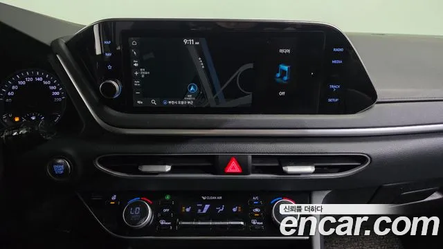 Hyundai Sonata 2022 — фото 13
