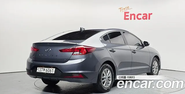 Hyundai AVANTE 2019 — фото 2