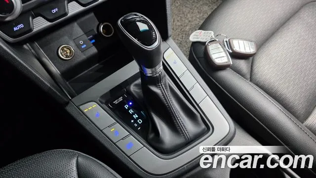 Hyundai AVANTE 2019 — фото 12